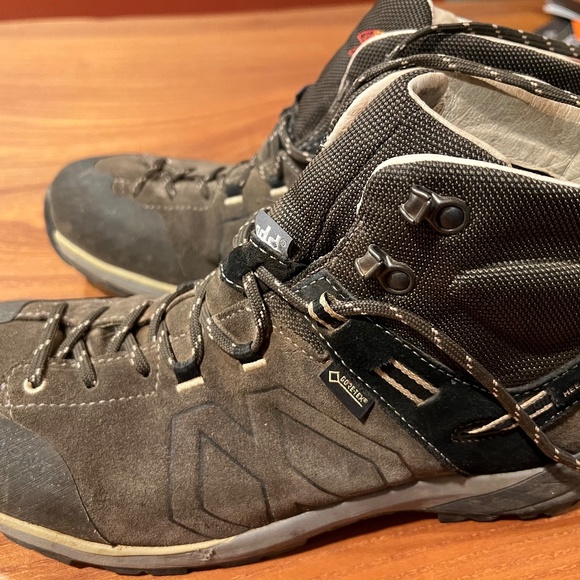 Garmont Santiago Goretex high top hiking shoes light boots grey men’s size 10.5 main image 6